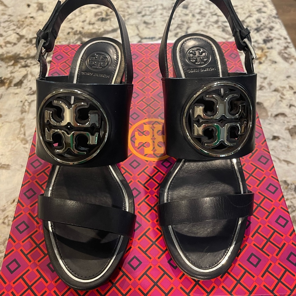 Tory Burch wedges navy/silver 8.5